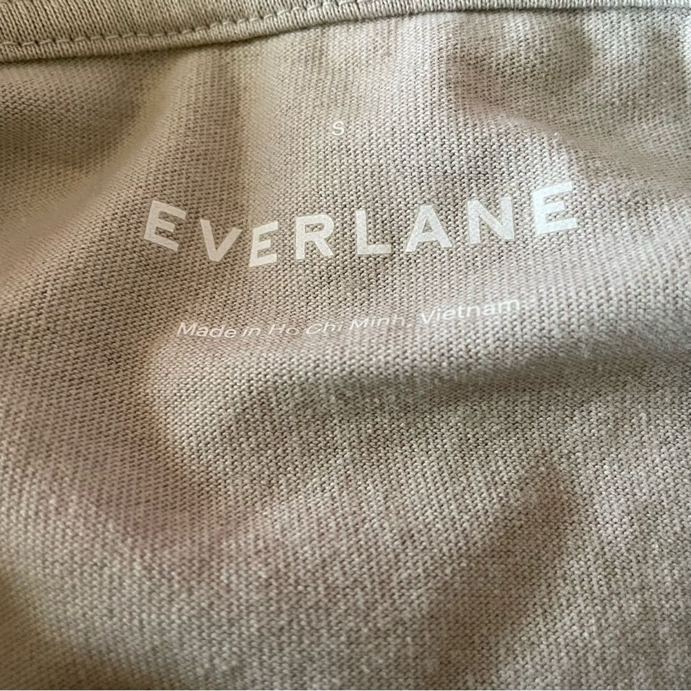 EVERLANE premium weight crew neck tee - Picture 4 of 6